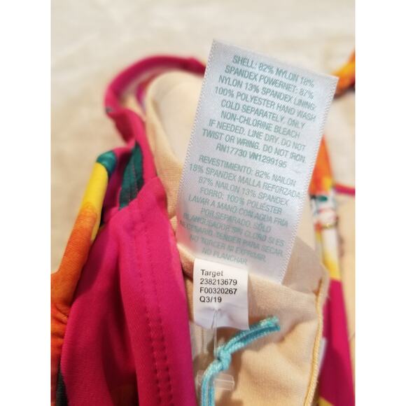 Kona Sol Women's 16W Plus Pink Tropical One-Piece Swimsuit NEW - Picture 3 of 8